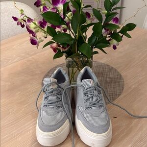 UGG Women's Sneakers in Gray and Cream